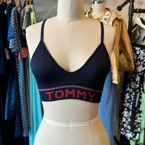 Tommy Hilfiger Seamless Triangle Bralette